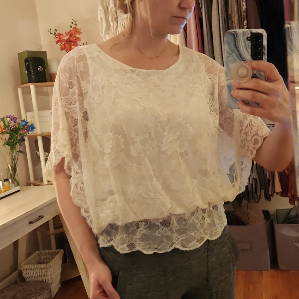 eci New York Lace white blouse